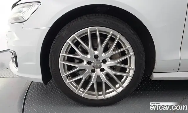 Audi A6 2015 3.0 автомат (гидро), миниатюра 5