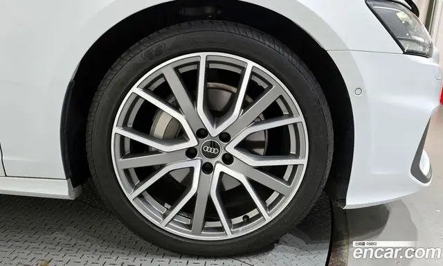 Audi A6 2023 3.0 автомат (гидро), миниатюра 5 Audi A6 2023 3.0 автомат (гидро), миниатюра 5