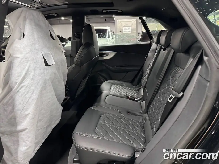 Audi Q8 2026 3.0 автомат (гидро), фото 7