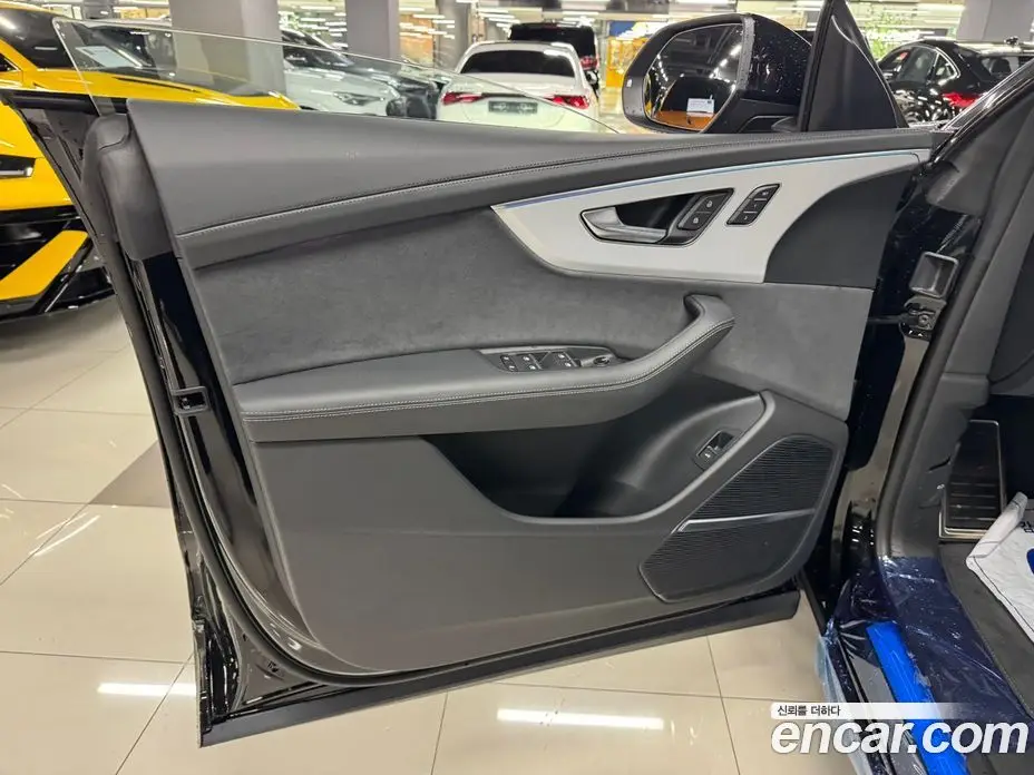 Audi Q8 2026 3.0 автомат (гидро), фото 9