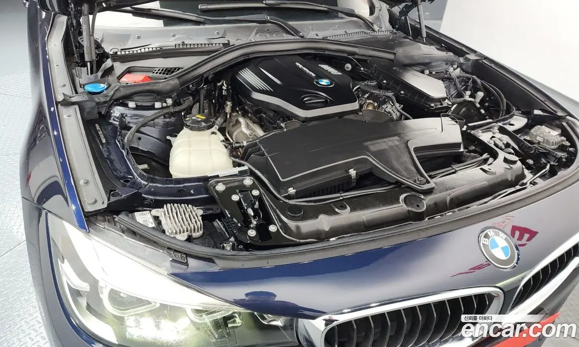 BMW 3 серия 2019 2.0 автомат (гидро), фото 6