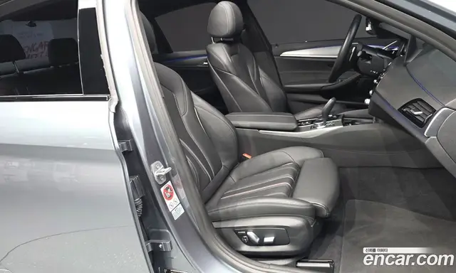 BMW 5 серия 2017 2.0 автомат (гидро), миниатюра 11 BMW 5 серия 2017 2.0 автомат (гидро), миниатюра 11