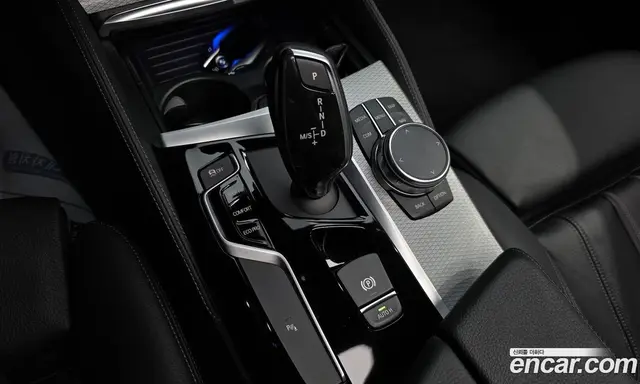 BMW 5 серия 2017 2.0 автомат (гидро), миниатюра 9 BMW 5 серия 2017 2.0 автомат (гидро), миниатюра 9