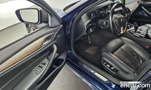 BMW 5 серия 2017 2.0 автомат (гидро), миниатюра 10 BMW 5 серия 2017 2.0 автомат (гидро), миниатюра 10