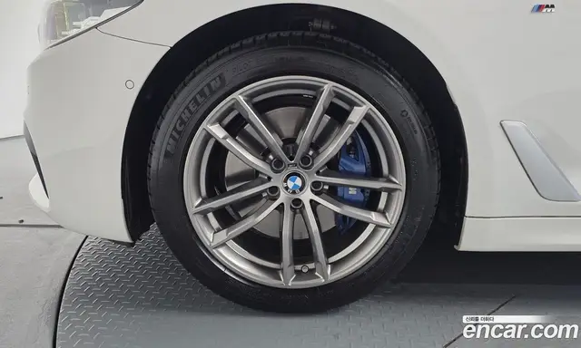 BMW 5 серия 2018 2.0 автомат (гидро), миниатюра 5 BMW 5 серия 2018 2.0 автомат (гидро), миниатюра 5