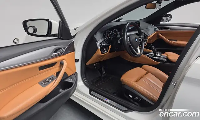 BMW 5 серия 2018 2.0 автомат (гидро), миниатюра 10 BMW 5 серия 2018 2.0 автомат (гидро), миниатюра 10