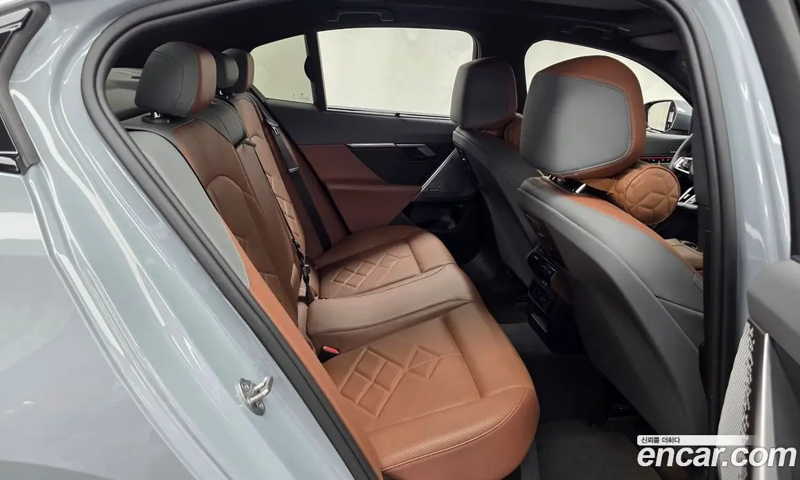 BMW 5 серия 2024 2.0 автомат (гидро), фото 12 BMW 5 серия 2024 2.0 автомат (гидро), фото 12
