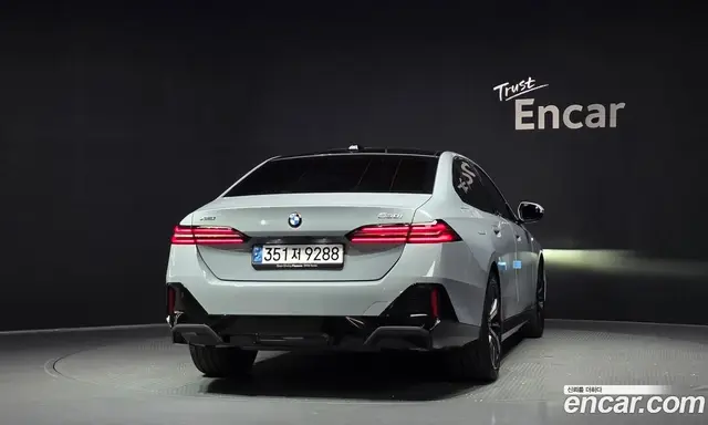 BMW 5 серия 2024 2.0 автомат (гидро), миниатюра 4 BMW 5 серия 2024 2.0 автомат (гидро), миниатюра 4