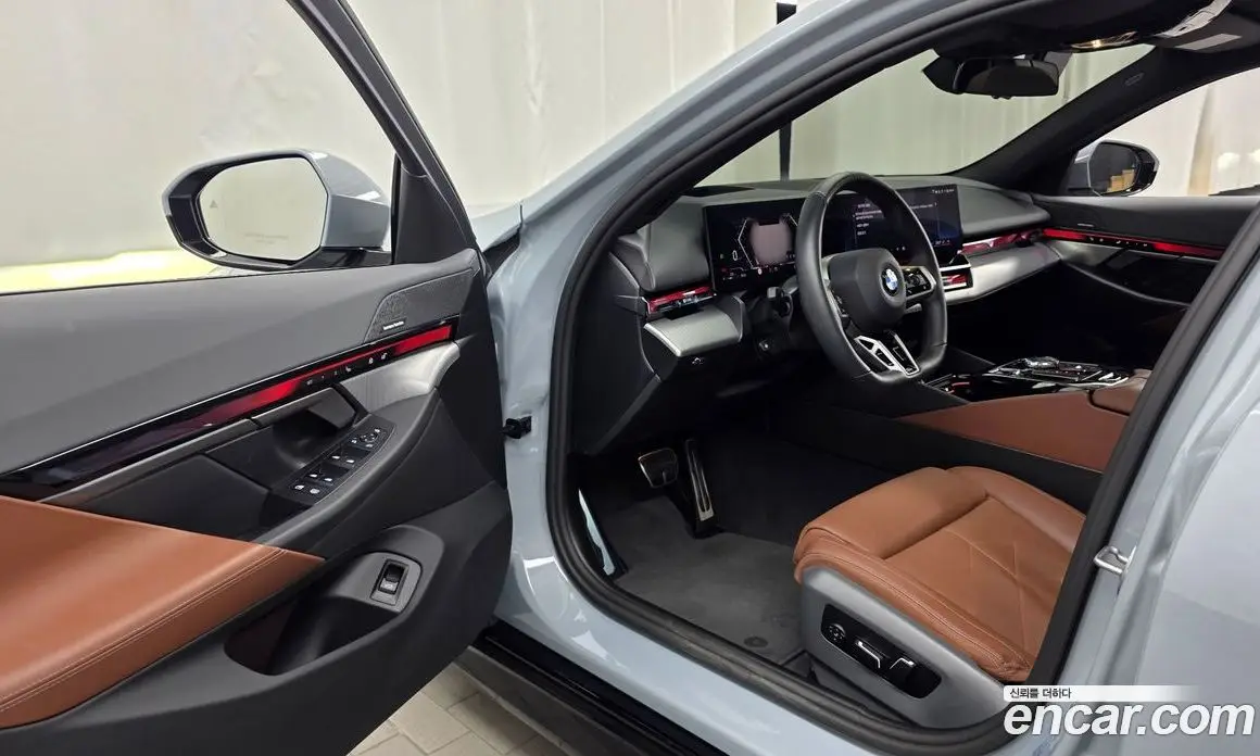 BMW 5 серия 2024 2.0 автомат (гидро), фото 10 BMW 5 серия 2024 2.0 автомат (гидро), фото 10