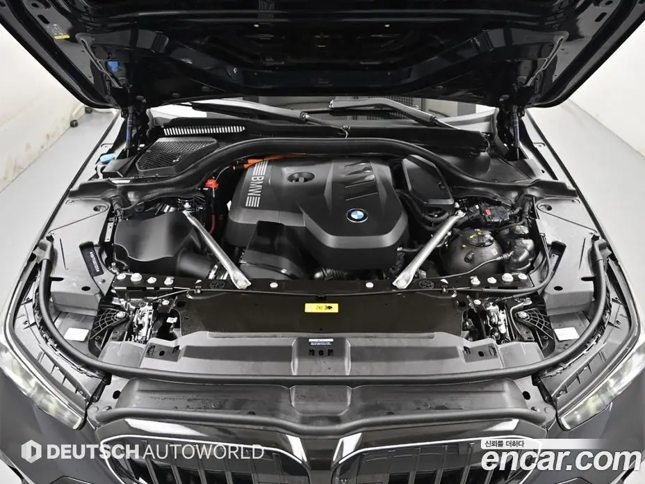 BMW 5 серия 2025 2.0 автомат (гидро), фото 6 BMW 5 серия 2025 2.0 автомат (гидро), фото 6