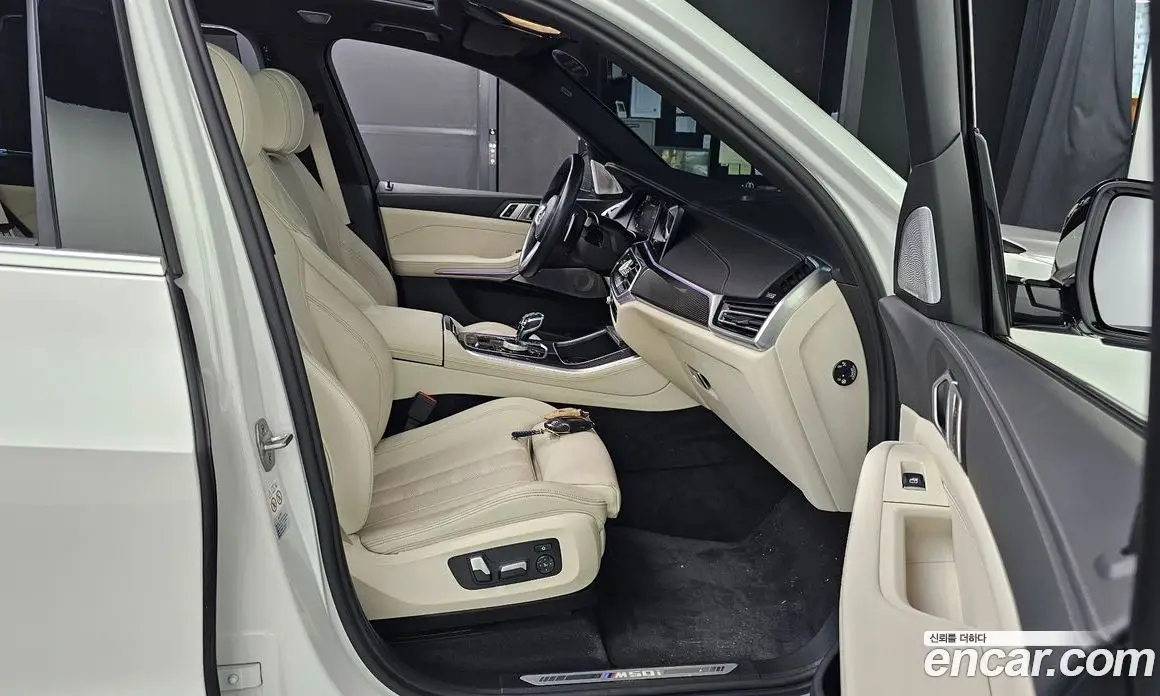 BMW X5 2022 4.4 автомат (гидро), фото 11