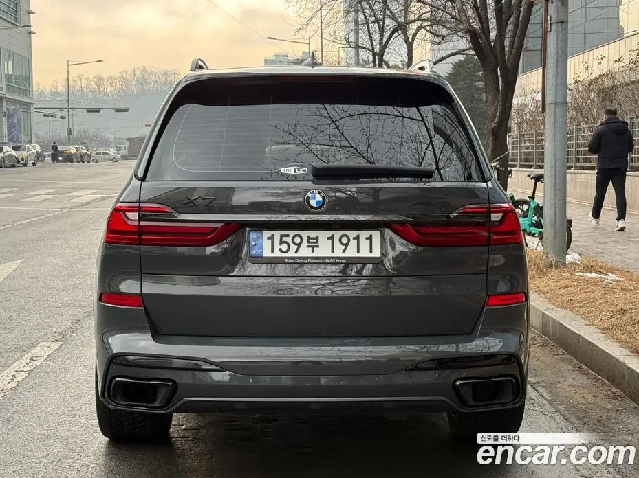 BMW X7 2022 3.0 автомат (гидро), фото 6