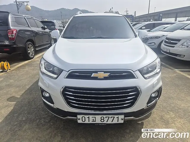 Chevrolet Captiva 2018 2.0 автомат (гидро), миниатюра 3