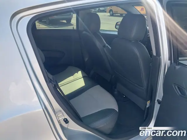 Chevrolet Spark 2012 1.0 автомат (гидро), миниатюра 8 Chevrolet Spark 2012 1.0 автомат (гидро), миниатюра 8