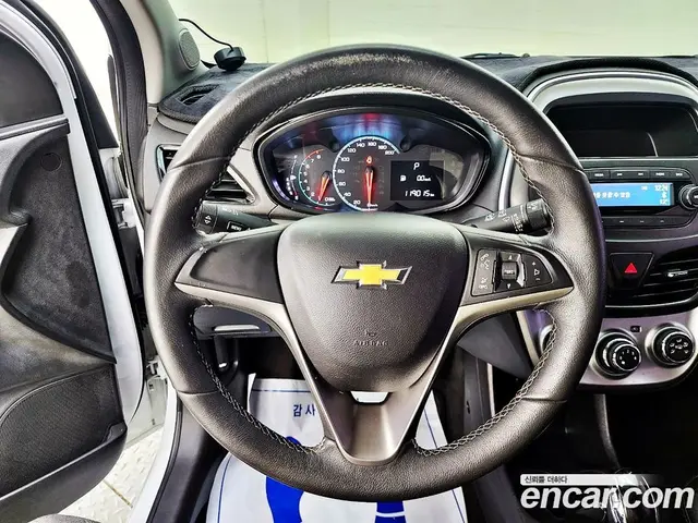 Chevrolet Spark 2016 1.0 автомат (гидро), миниатюра 12