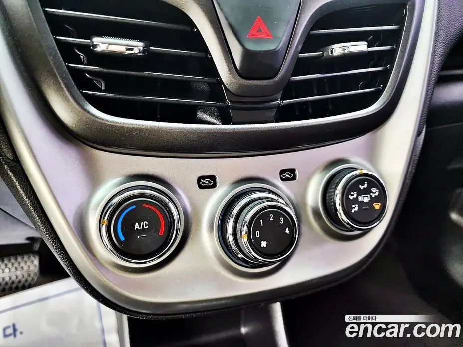 Chevrolet Spark 2016 1.0 автомат (гидро), фото 17