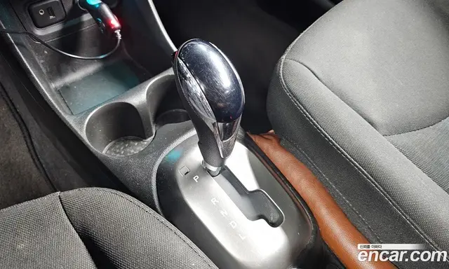 Chevrolet Spark 2017 1.0 автомат (гидро), миниатюра 9