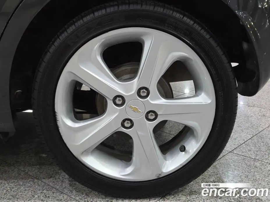 Chevrolet Spark 2018 1.0 автомат (гидро), фото 20 Chevrolet Spark 2018 1.0 автомат (гидро), фото 20