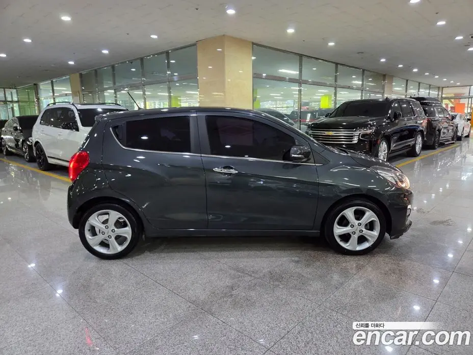 Chevrolet Spark 2018 1.0 автомат (гидро), фото 5 Chevrolet Spark 2018 1.0 автомат (гидро), фото 5