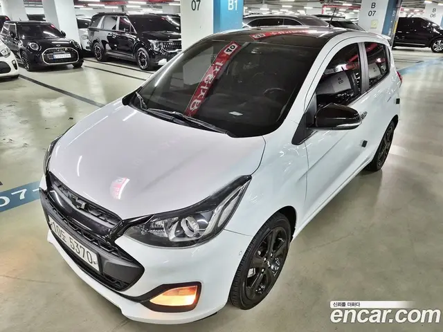 Chevrolet Spark 2019 1.0 автомат (вариатор), миниатюра 2