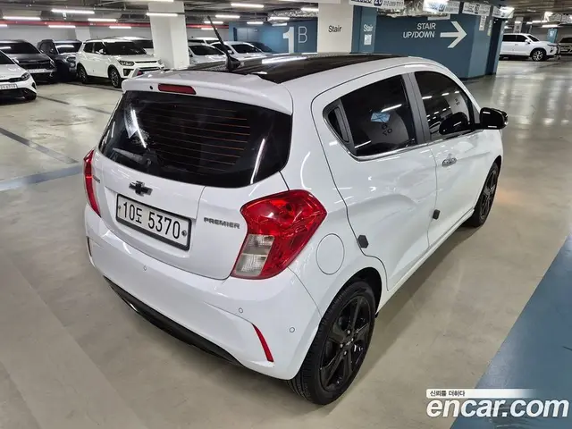 Chevrolet Spark 2019 1.0 автомат (вариатор), миниатюра 4