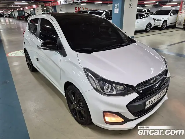 Chevrolet Spark 2019 1.0 автомат (вариатор), миниатюра 5