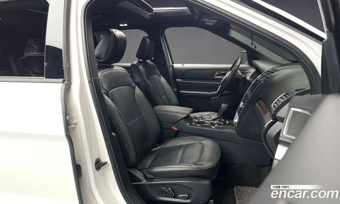 Ford Explorer 2018 2.3 автомат (гидро), фото 11
