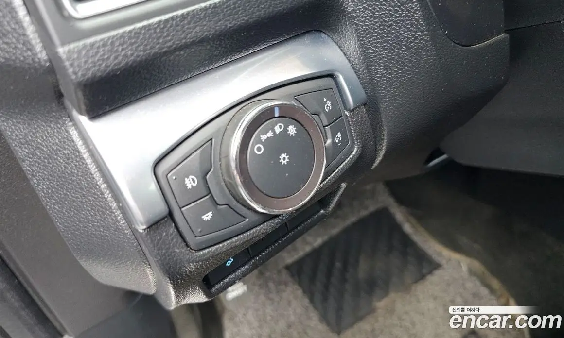 Ford Explorer 2018 2.3 автомат (гидро), фото 17
