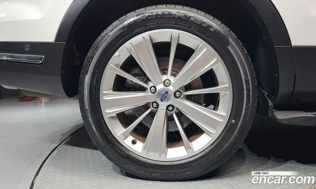 Ford Explorer 2018 2.3 автомат (гидро), миниатюра 5