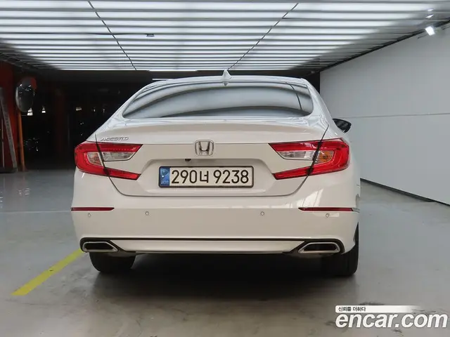 Honda Accord 2021 1.5 автомат (гидро), миниатюра 3 Honda Accord 2021 1.5 автомат (гидро), миниатюра 3