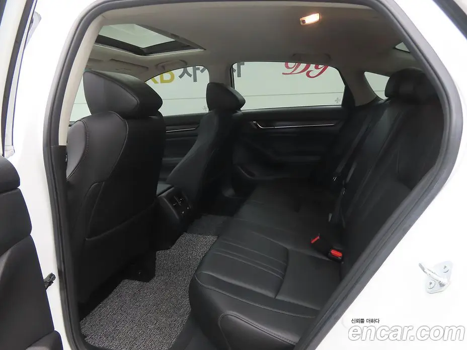 Honda Accord 2021 1.5 автомат (гидро), фото 6 Honda Accord 2021 1.5 автомат (гидро), фото 6