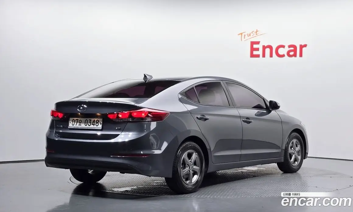 Hyundai Avante 2016 1.6 автомат (гидро), фото 2 Hyundai Avante 2016 1.6 автомат (гидро), фото 2