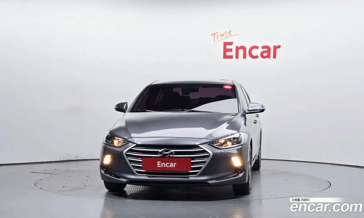 Hyundai Avante 2016 1.6 автомат (гидро), фото 3 Hyundai Avante 2016 1.6 автомат (гидро), фото 3