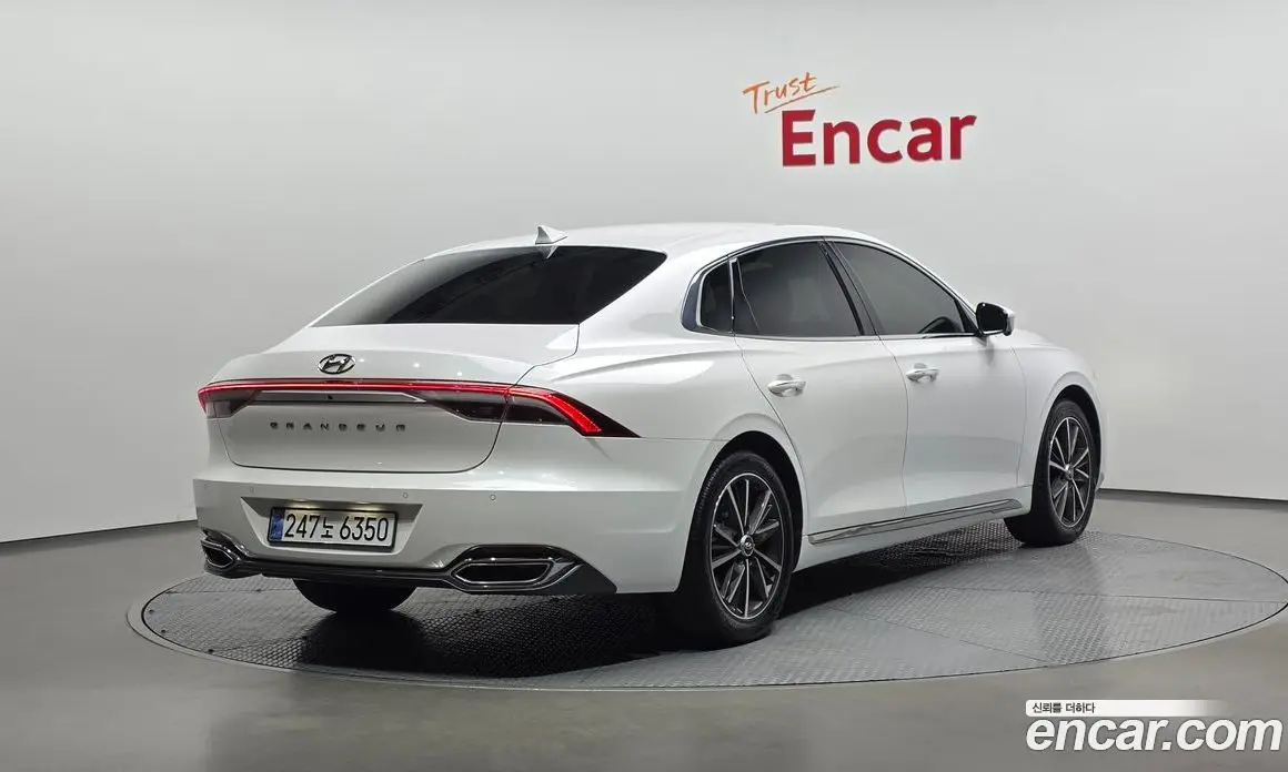 Hyundai Grandeur 2022 2.5 автомат (гидро), фото 2 Hyundai Grandeur 2022 2.5 автомат (гидро), фото 2