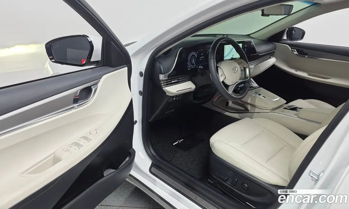 Hyundai Grandeur 2022 2.5 автомат (гидро), фото 10 Hyundai Grandeur 2022 2.5 автомат (гидро), фото 10