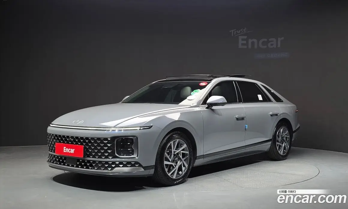 Hyundai Grandeur 2023 2.5 автомат (гидро), фото 1 Hyundai Grandeur 2023 2.5 автомат (гидро), фото 1