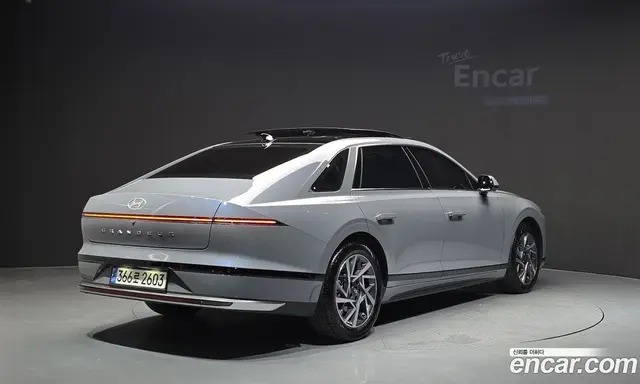 Hyundai Grandeur 2023 2.5 автомат (гидро), миниатюра 2 Hyundai Grandeur 2023 2.5 автомат (гидро), миниатюра 2