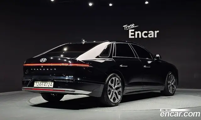 Hyundai Grandeur 2023 3.5 автомат (гидро), миниатюра 2