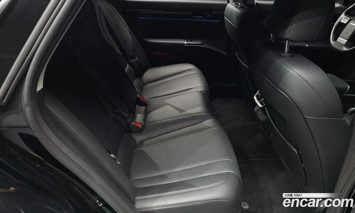 Hyundai Grandeur 2023 3.5 автомат (гидро), фото 11