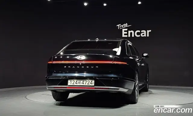 Hyundai Grandeur 2023 3.5 автомат (гидро), миниатюра 4