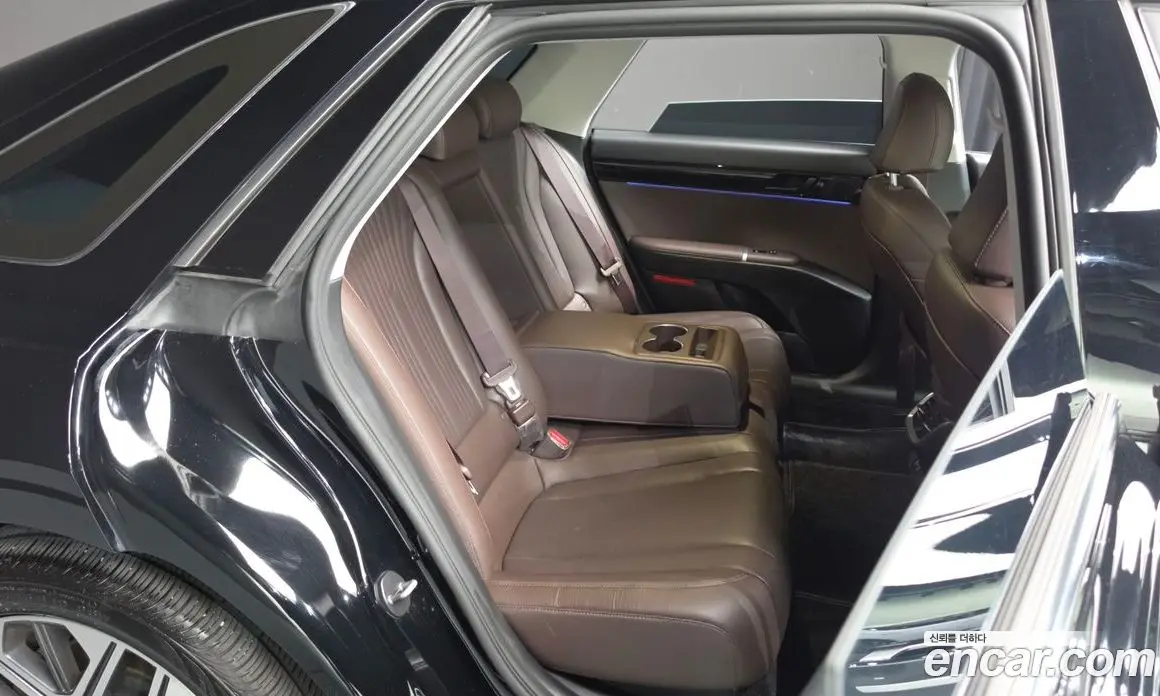 Hyundai Grandeur 2023 3.5 автомат (гидро), фото 11
