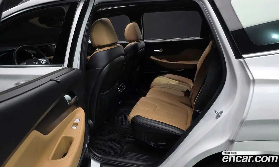 Hyundai Santa Fe 2022 1.6 автомат (гидро), фото 12 Hyundai Santa Fe 2022 1.6 автомат (гидро), фото 12