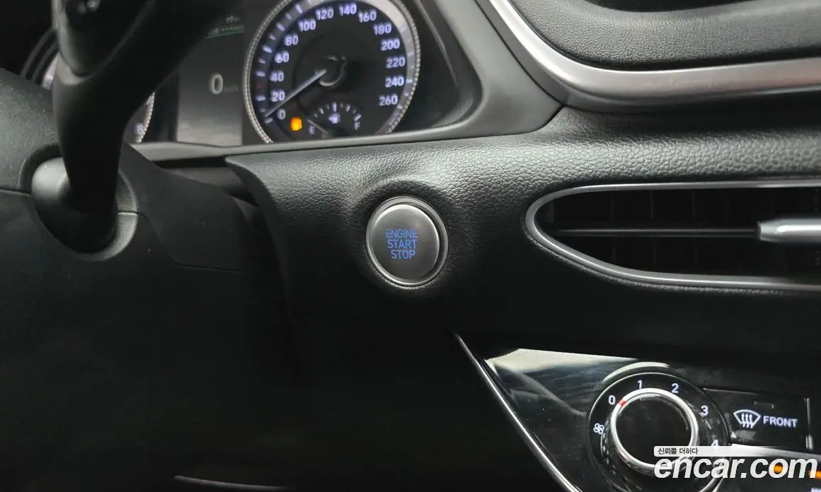 Hyundai Sonata 2021 2.0 автомат (гидро), фото 19