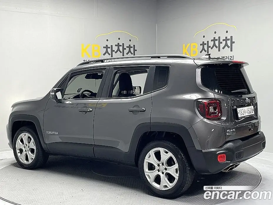 Jeep Renegade 2019 2.0 автомат (гидро), фото 2 Jeep Renegade 2019 2.0 автомат (гидро), фото 2