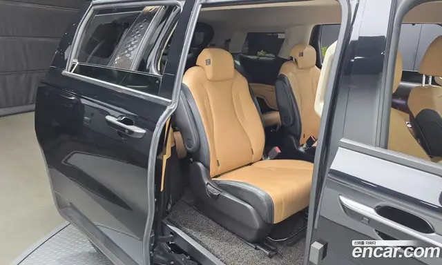 Kia Carnival 2022 2.2 автомат (гидро), миниатюра 12