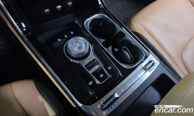 Kia Carnival 2022 2.2 автомат (гидро), миниатюра 9 Kia Carnival 2022 2.2 автомат (гидро), миниатюра 9