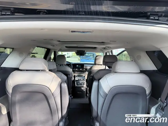 Kia Carnival 2025 1.6 автомат (гидро), миниатюра 10 Kia Carnival 2025 1.6 автомат (гидро), миниатюра 10