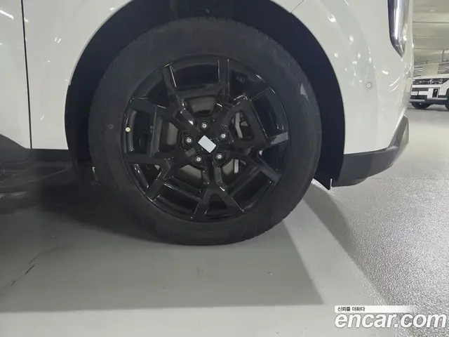 Kia Carnival 2026 1.6 автомат (гидро), миниатюра 6 Kia Carnival 2026 1.6 автомат (гидро), миниатюра 6