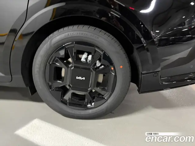 Kia Carnival 2026 1.6 автомат (гидро), миниатюра 8 Kia Carnival 2026 1.6 автомат (гидро), миниатюра 8
