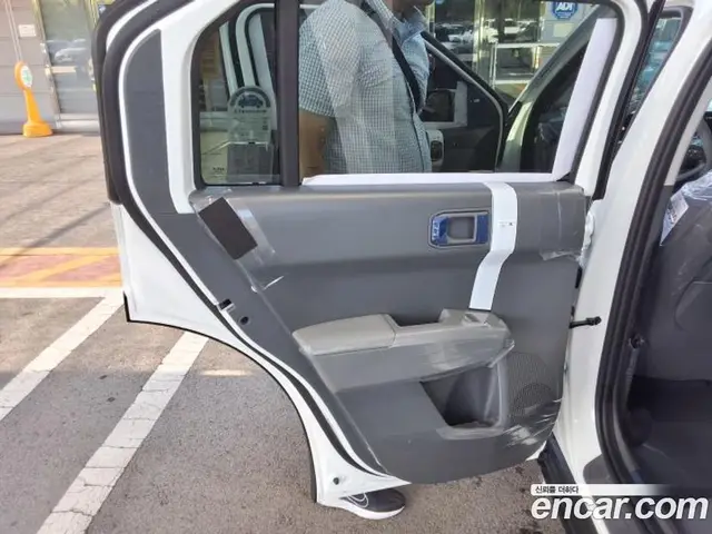 Kia EV3 2026 0.4 автомат (гидро), миниатюра 11 Kia EV3 2026 0.4 автомат (гидро), миниатюра 11